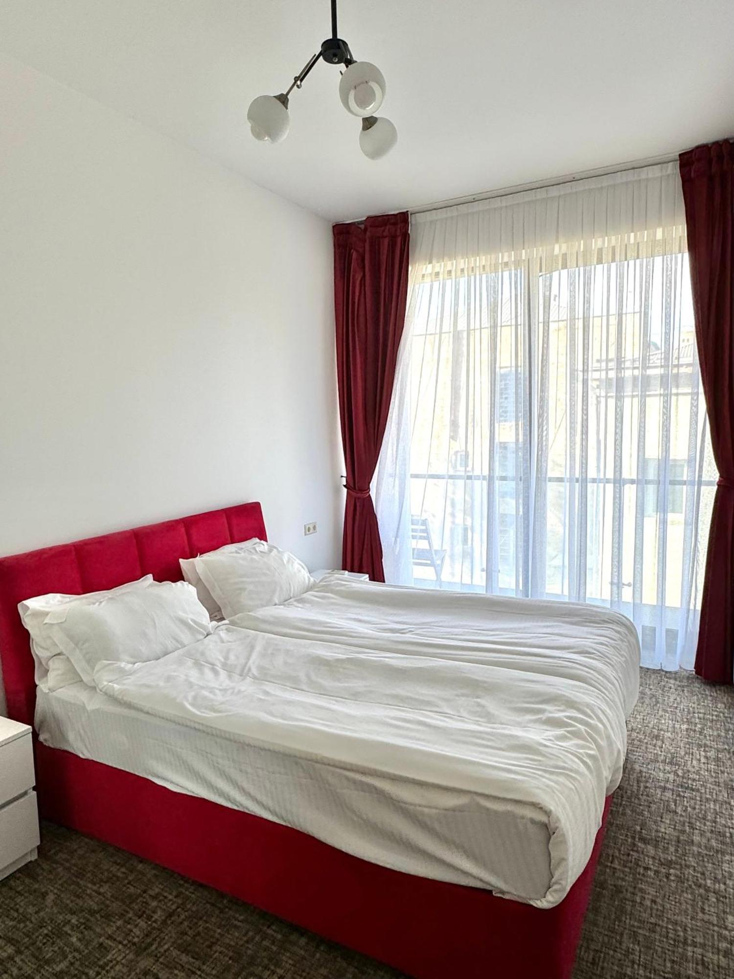 Full Comfort At Chavchavadze *